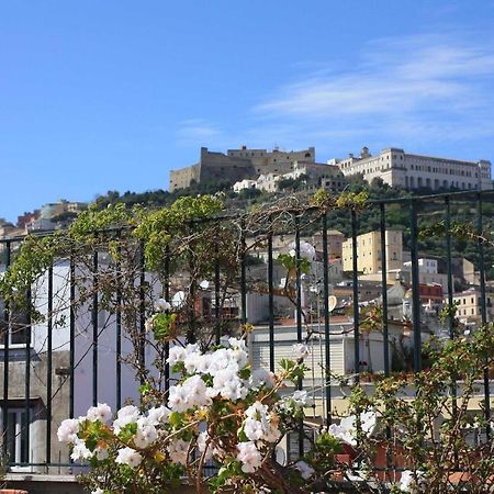 B&B Trieste&Trento Napoli Eksteriør bilde