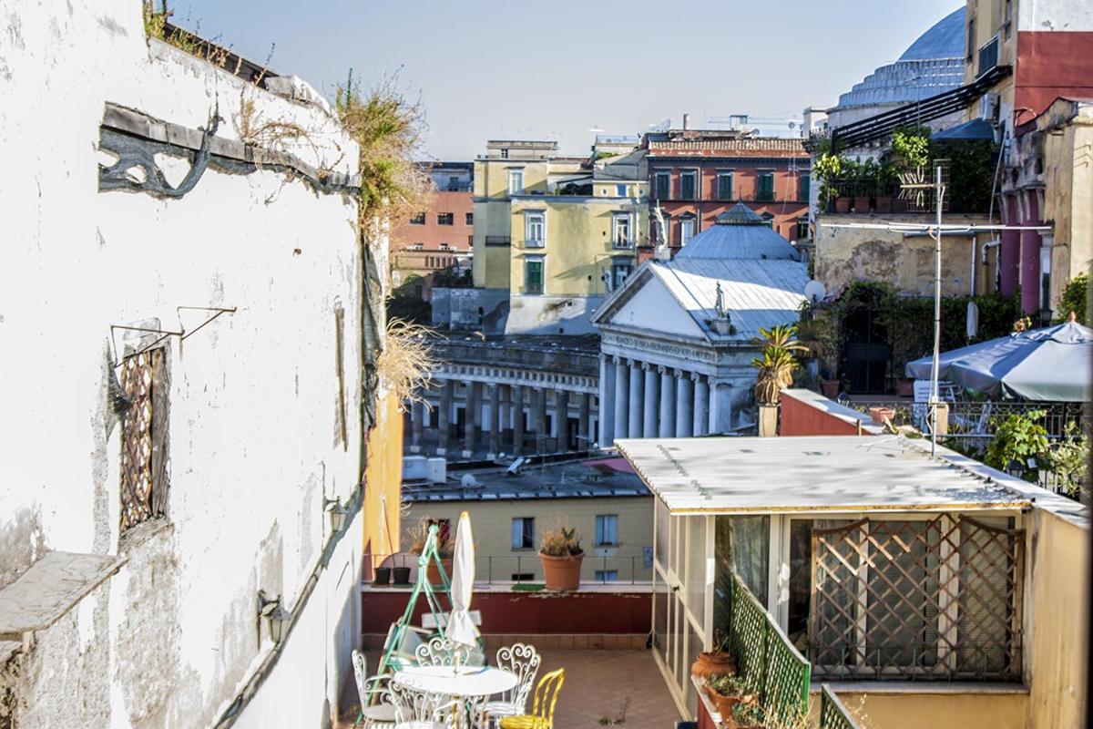 B&B Trieste&Trento Napoli Eksteriør bilde